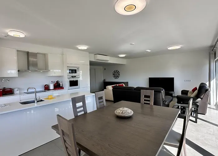 Harmony - Modern - 8 Pax - Apartman