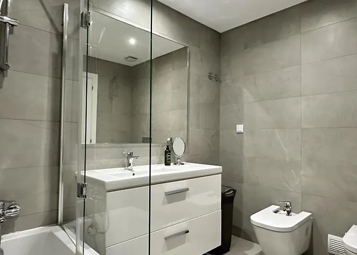 Harmony - Modern - 8 Pax - *