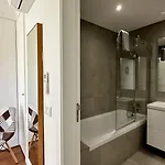Harmony - Modern - 8 Pax -
