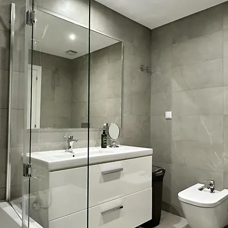 Harmony - Modern - 8 Pax - *