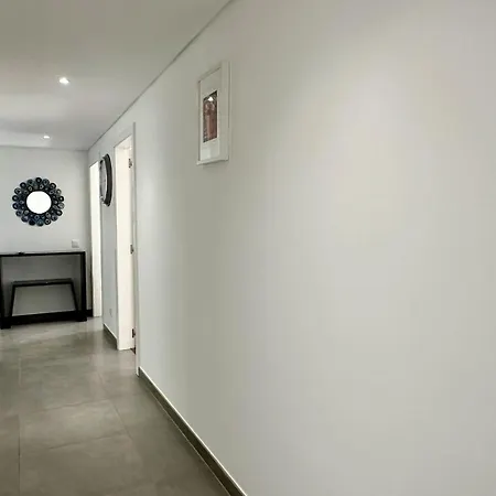 Harmony - Modern - 8 Pax - * 알부페이라